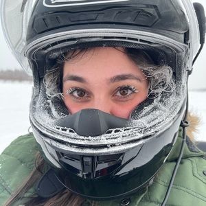 Meet your Posher, Stéphanie